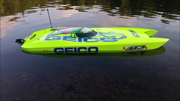 Proboat miss geico hot sale zelos