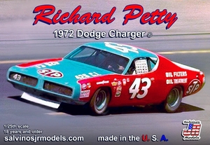 1/25 Richard Petty 1972 Dodge Charger Talladega-model-kits-Hobbycorner