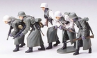 1/35 German Assault Infantry (Winter) - 35256